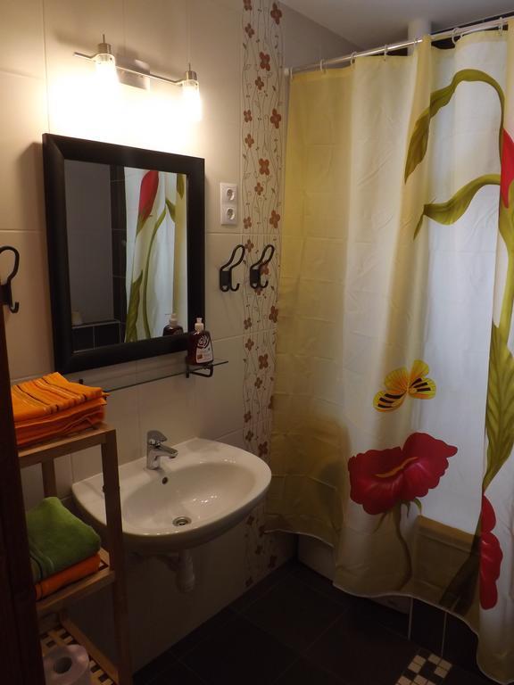 Nagybajcsi Koertefa Vendeghaz Apartment Ruang foto